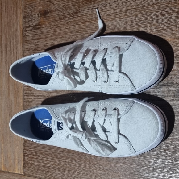 Keds Womens Centre Canvas Shoes - Picture 2 of 8